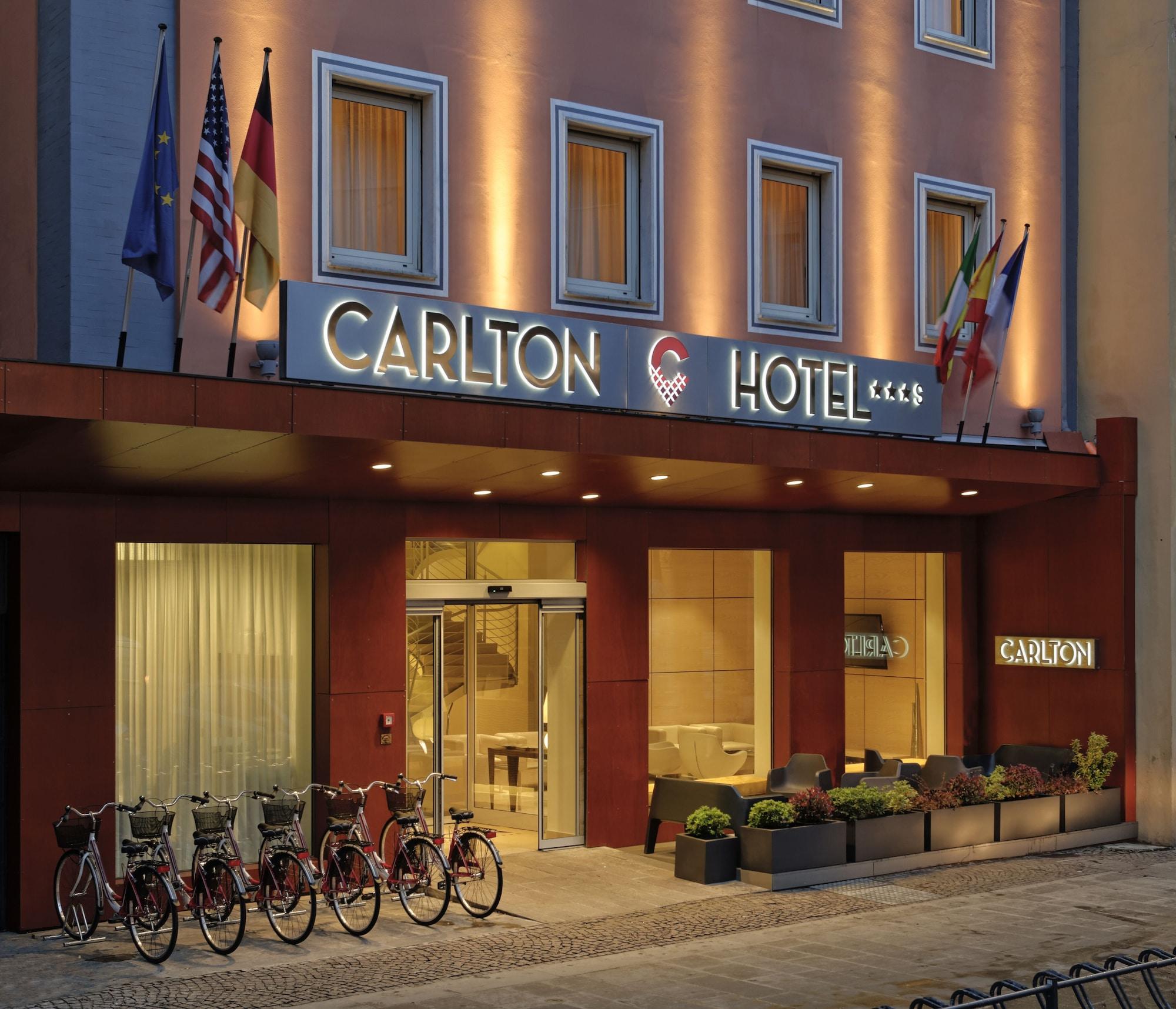 Hotel Carlton Феррара Екстер'єр фото